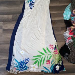 Crazy Fish Dress Size: L